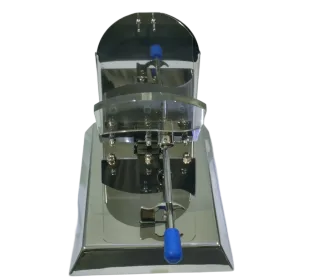 Plasma Extractor used for separating plasma from blood bags in blood banks, hospitals, and clinical laboratories.
